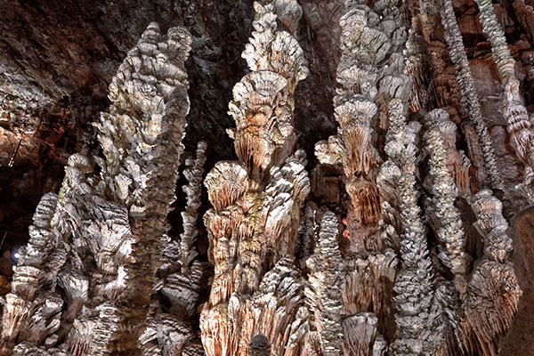 plus-grandes-stalagmites