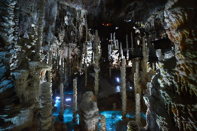 Les Plus Belles Grottes de France