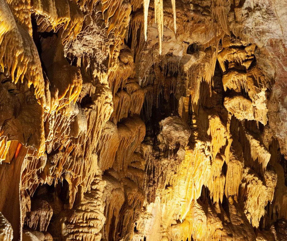 grotte-millau-dargilan