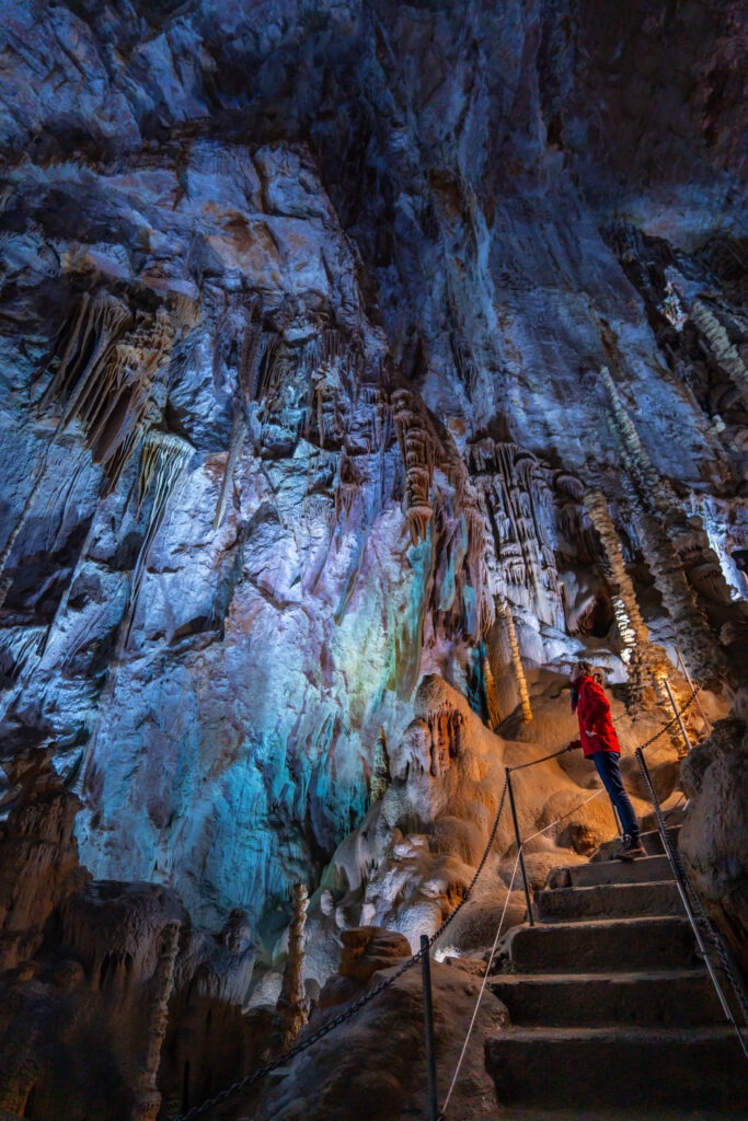 concretions-grotte-aven-armand-draperies